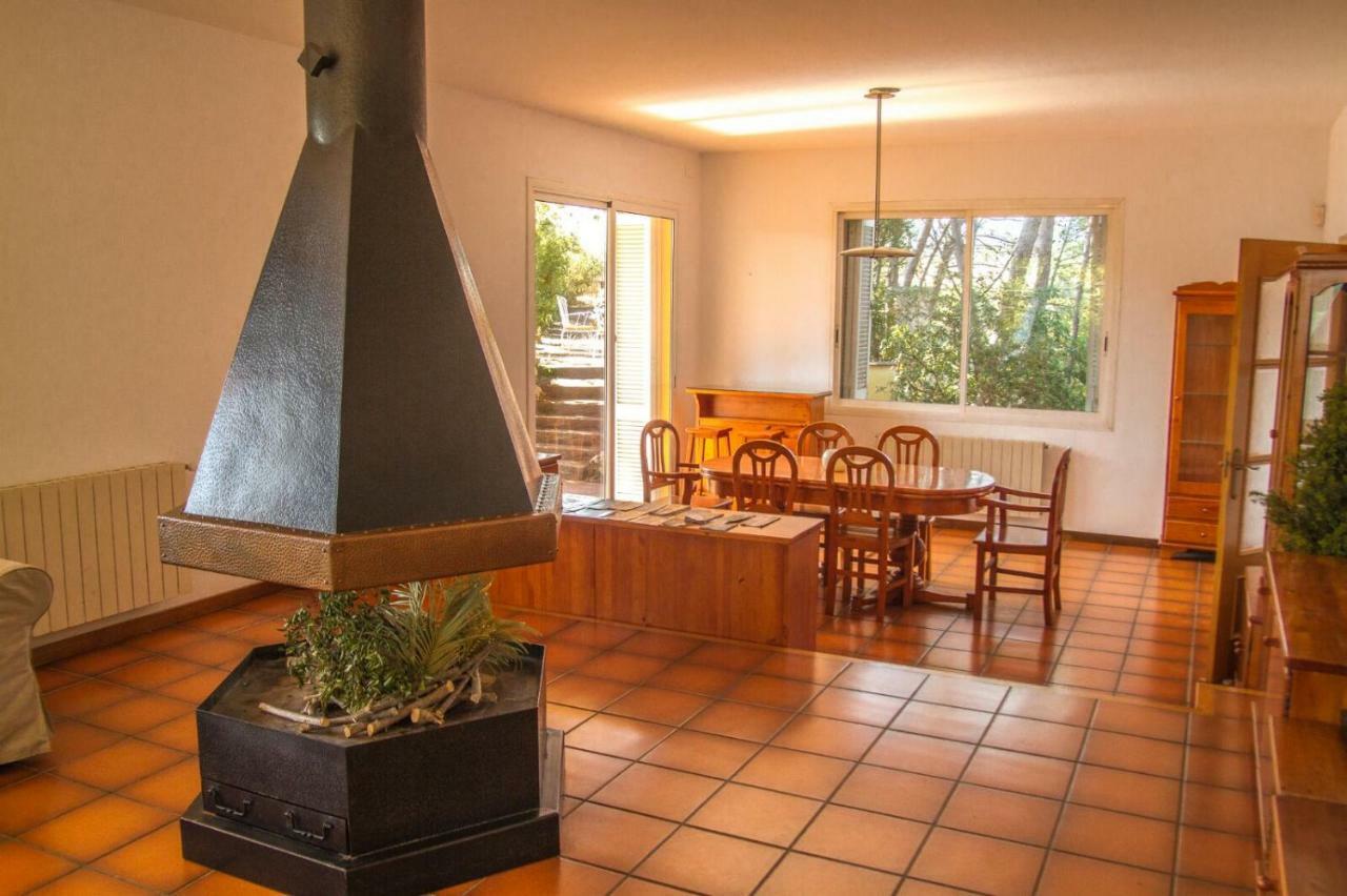 Les Canyes Cottage, Private Villa Resort Piera Exteriér fotografie